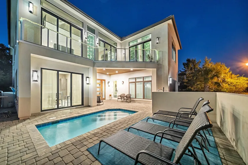 Luxus 6 Schlafzimmer schönes Haus, 20 Personen, privater Pool und Blick auf den Golf! - Image 1