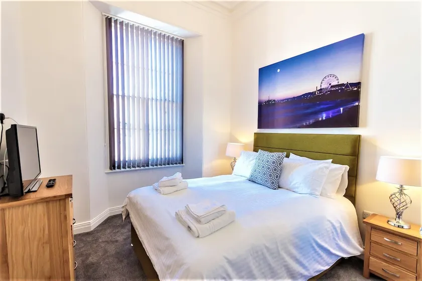 The Buckingham Suite Luxury 2 bedroom apartment - Image 1
