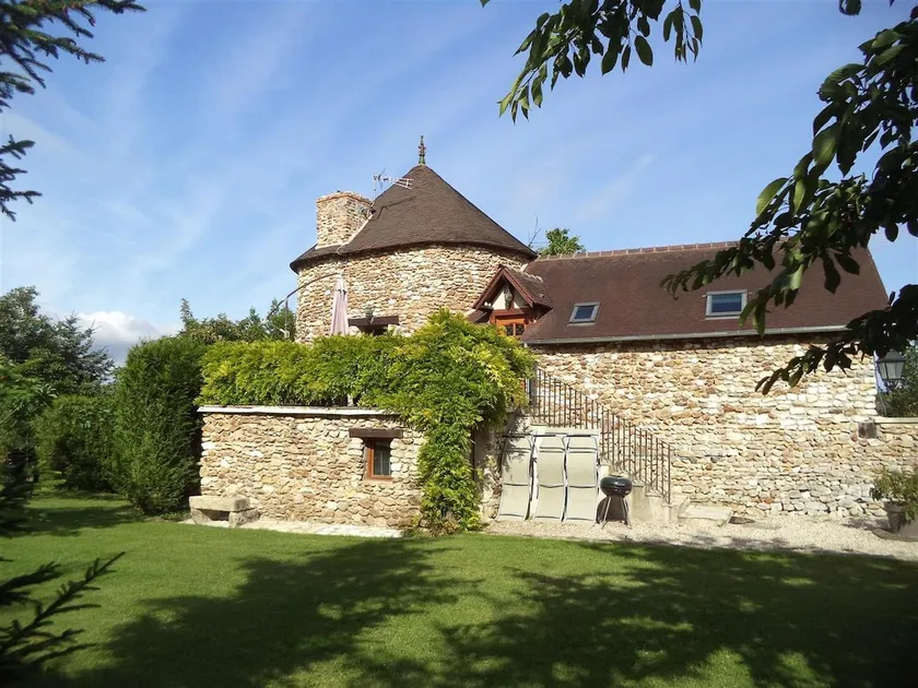 2-star independent house - Image 1
