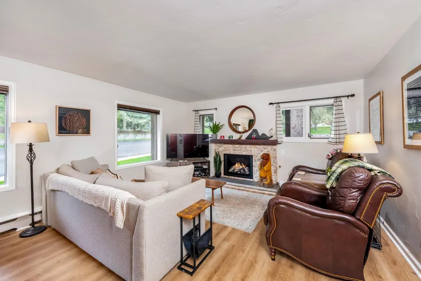 Christiania | All Seasons | A1B Vail Village - Image 1
