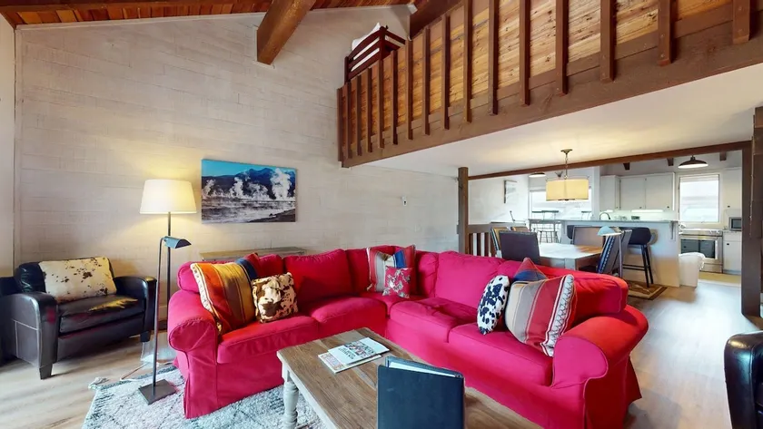 Loft mit zwei Schlafzimmern und bis zu acht Gästen mit Zugang zum Sun Valley Resort Pool - Image 1