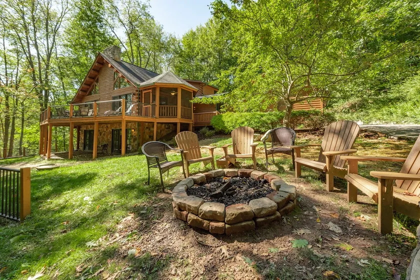 Enchanting Chalet w/ Deck, Fireplace & Hot Tub - Image 1