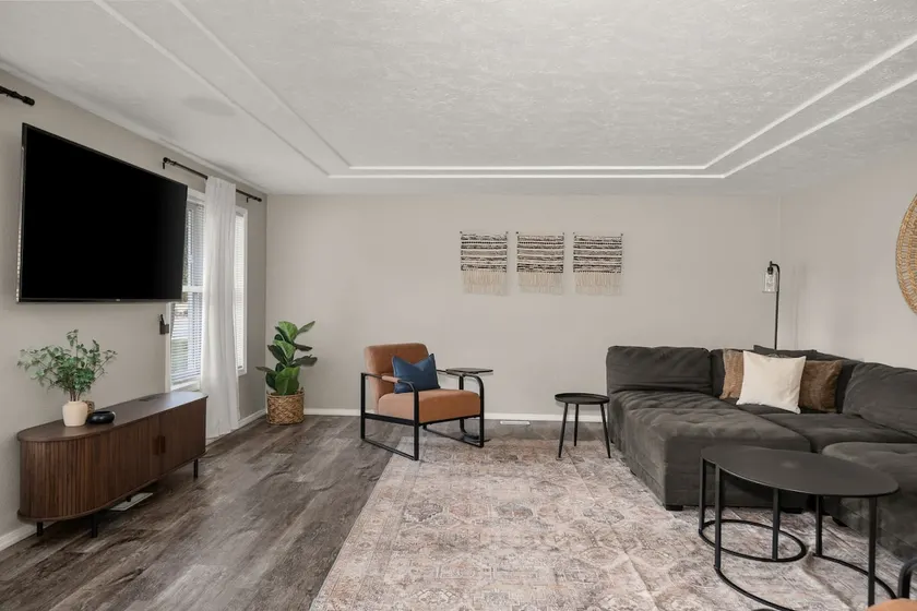 Peaceful Retreat I Comfy & Spacious Home! - Image 1