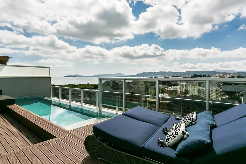 Jurere Internacional Penthouse with an incredible view of the sea - Image 1
