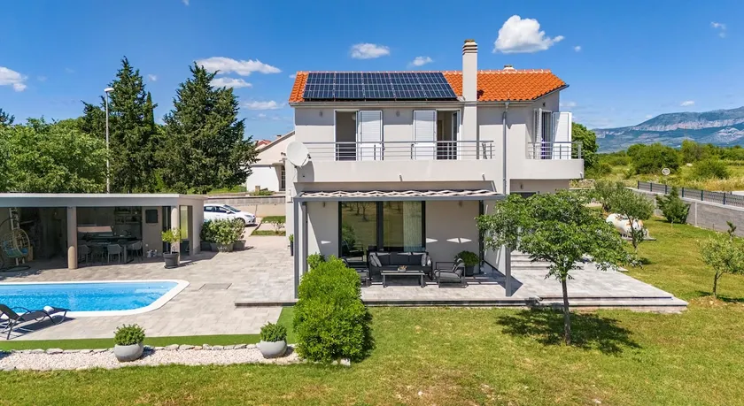 Villa Tonka with private pool near Krka - Image 1