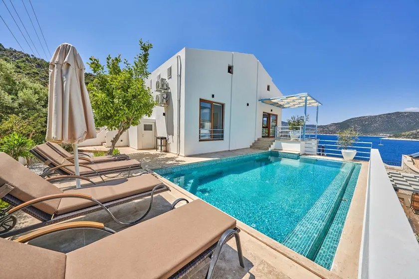 Villa Elmas - Image 1