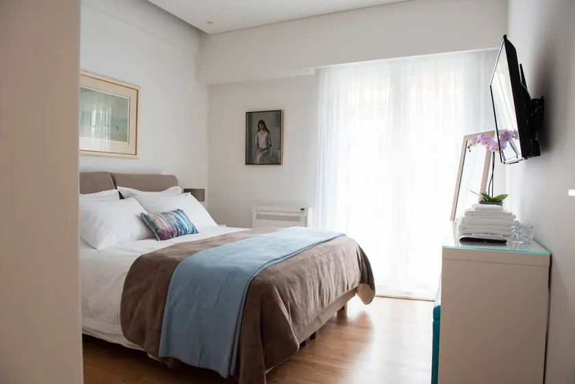 Katia Modern Apartment in Athens - Image 1