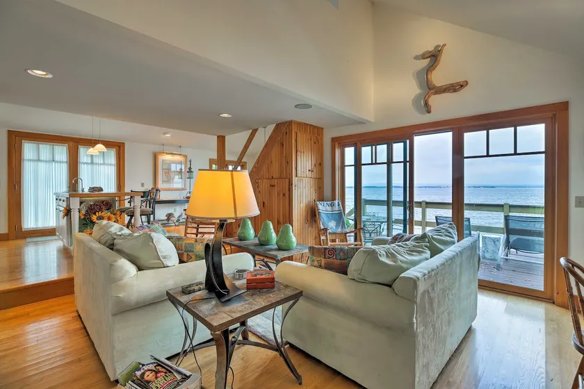 Lake Champlain Cottage w/ Private Deck & Fire Pit! - Image 1