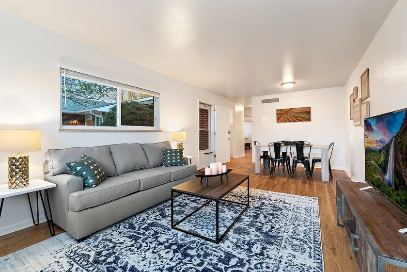 Urban Oasis Near Old Town & PVH - Dog Friendly! - Image 1