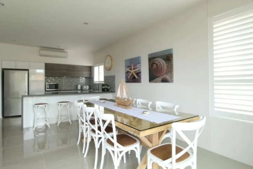 Avalon Apartment - ESPECIAIS DE INVERNO !!! 1 quarto (Wi-Fi gratuito, roupa de cama, A / C, Netflix e garagem) - Image 1