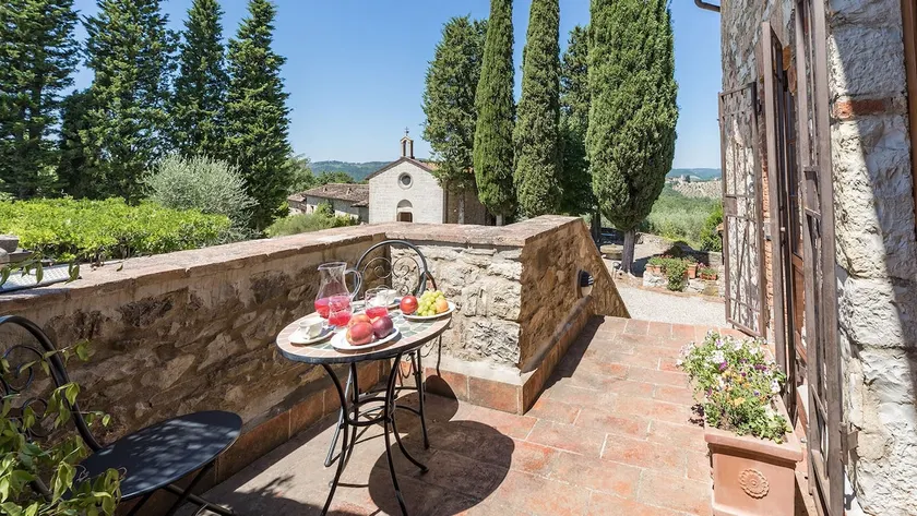 Bella Vista - Image 1