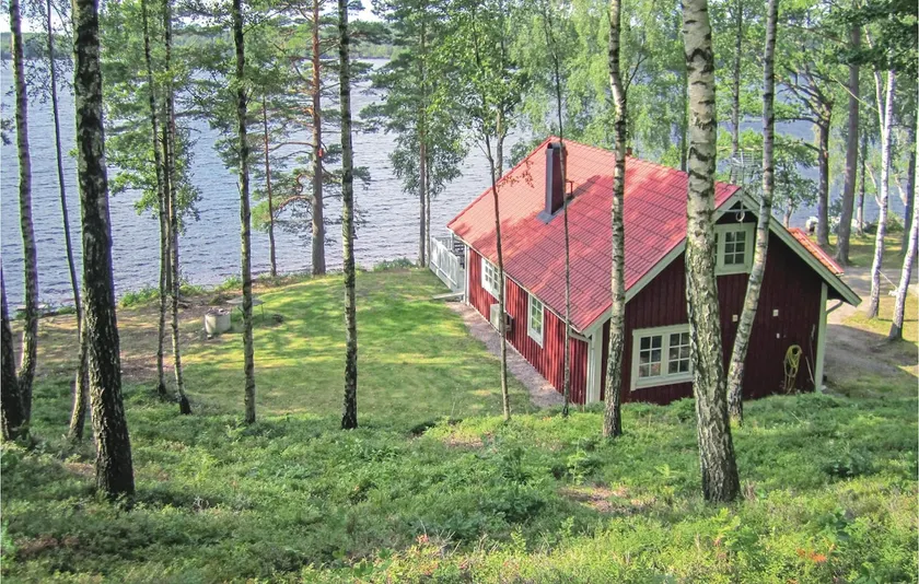 2 Bedroom Lovely Home In Hyltebruk - Image 1