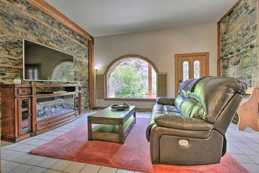 Historic Helena Retreat - Near Dtwn & Mt Helena! - Image 1