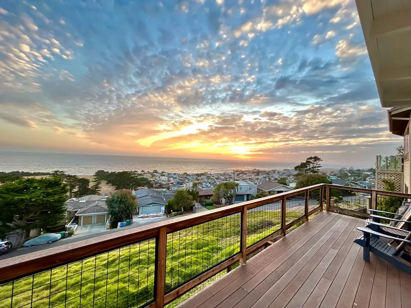 Amazing View Newly Remodeled- L2 EV Charger -Pet friendly - Image 1