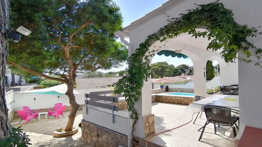VACAY Villa Roger - Image 1