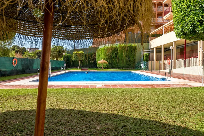 Moderne design, Center, Strand, Pool, Parkering, Tennis, Padle, WiFi - Image 1