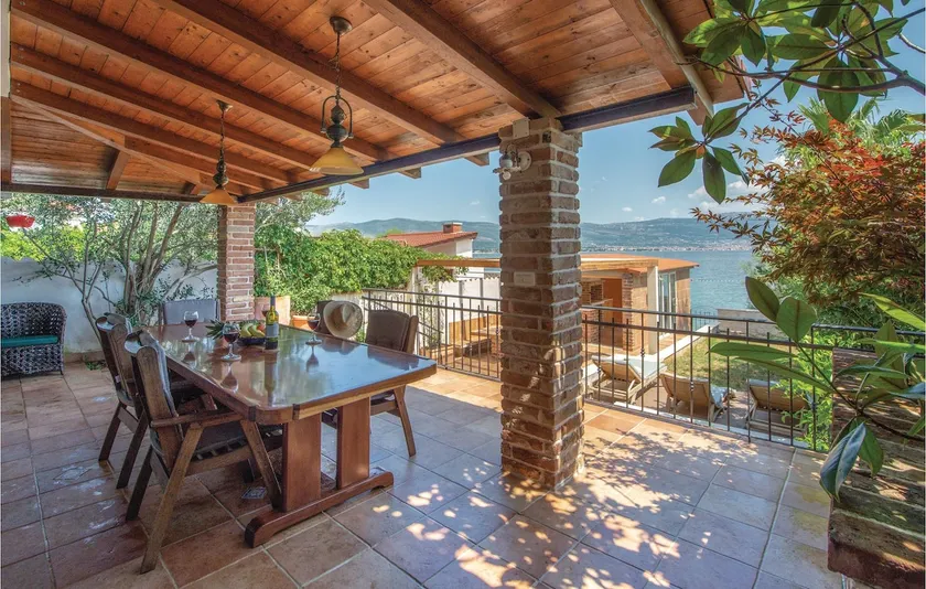 Amazing Home In Slatine With Sauna - Image 1