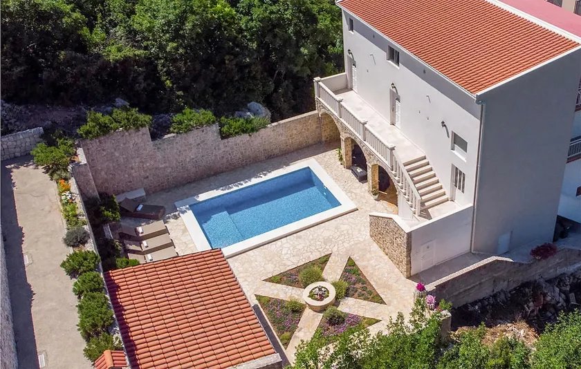 Gorgeous home in Kremena - Image 1