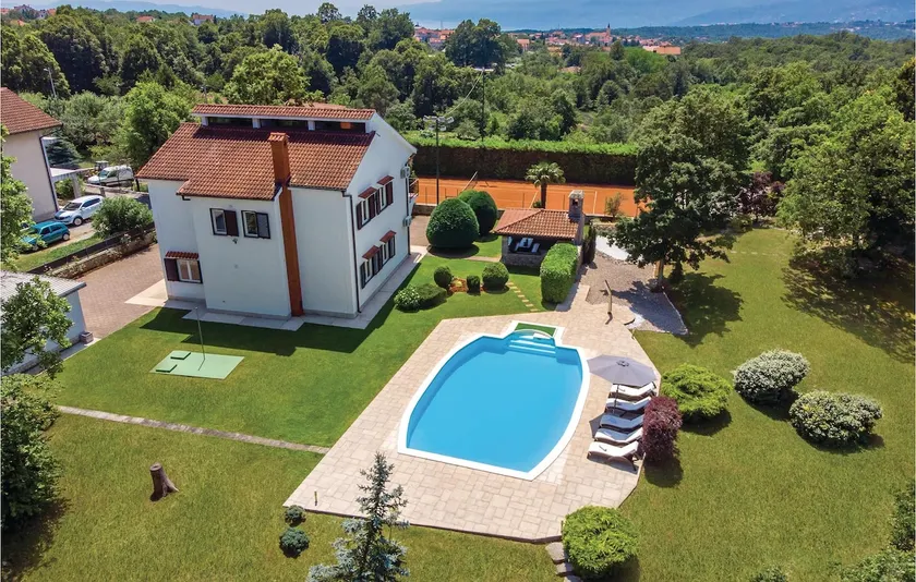 Cozy Home In Viskovo With Wifi - Image 1