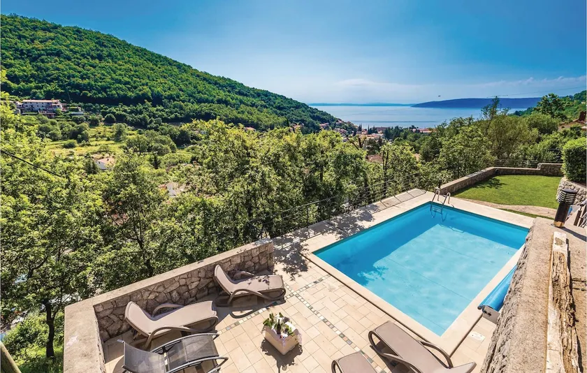 Stunning Apartment In Moscenicka Draga - Image 1