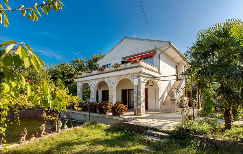 Awesome Apartment In Malinska With Wifi - Image 1