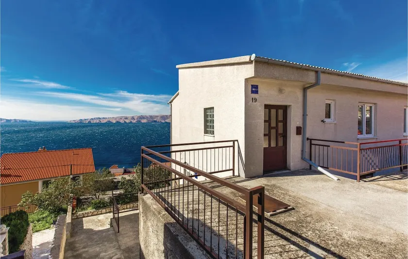3 Bedroom Stunning Apartment In Senj - Image 1