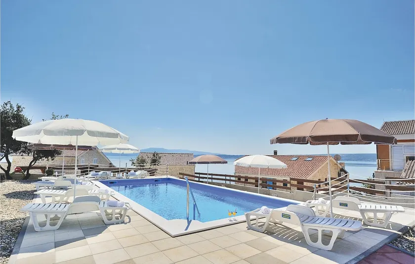 2 bedroom beautiful apartment in Posedarje - Image 1