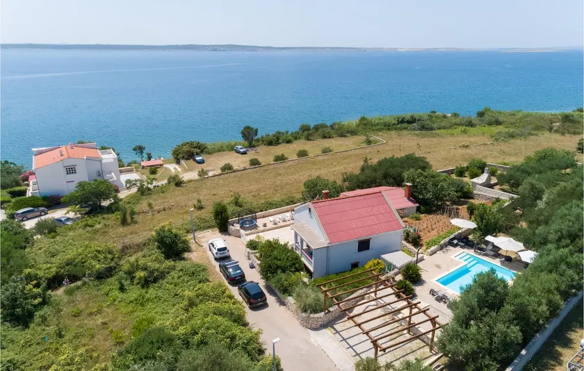 Beautiful home in Rtina - Image 1
