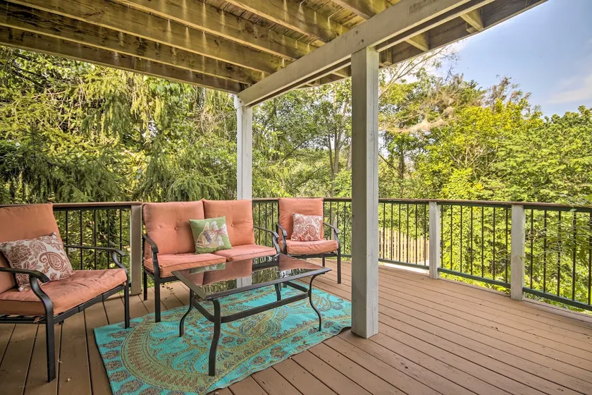 Harpers Ferry Apartment w/ Private Pool & Hot Tub! - Image 1