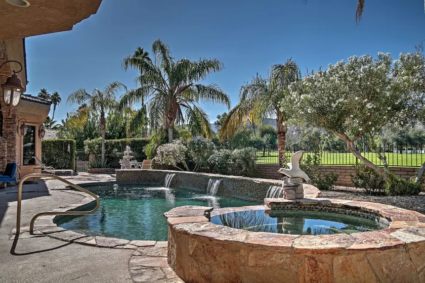 Prime Home am Golfplatz mit eigenem Pool und Spa - Image 1