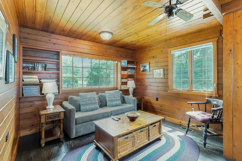 Cozy Kalamazoo Riverside Cottage - Pet Friendly - Image 1