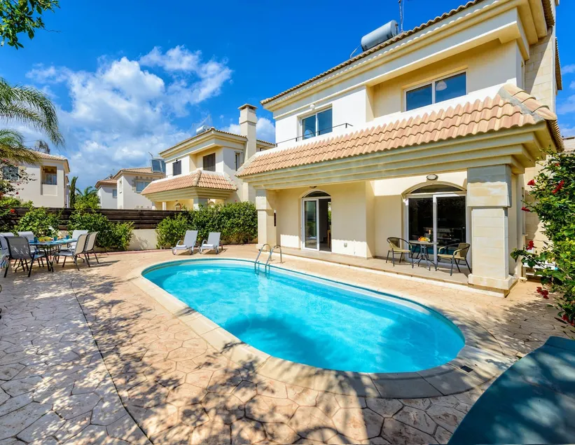 Villa Oscar - Image 1