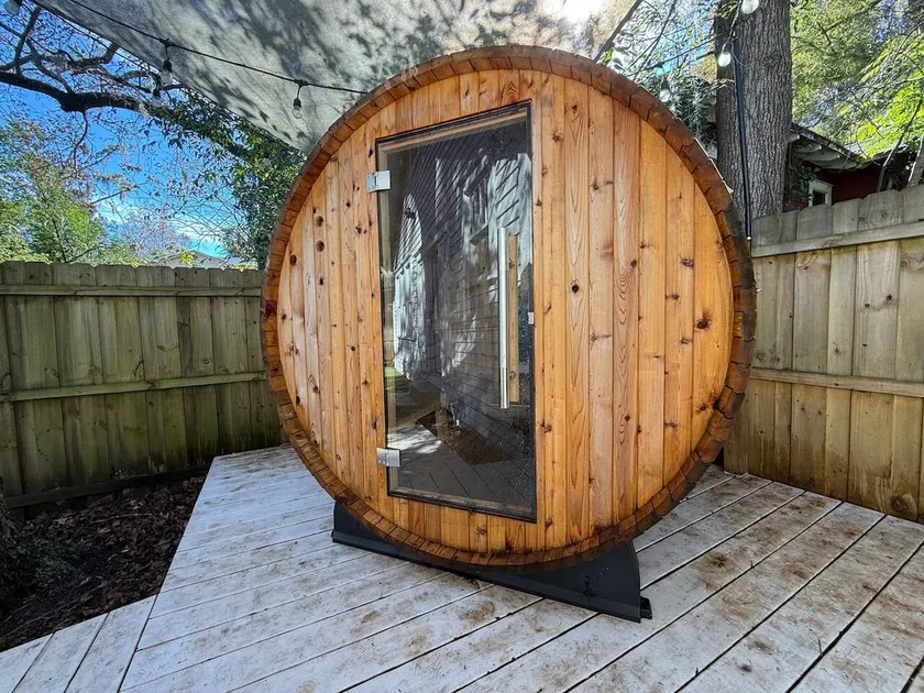 Jacksonville 2-BR Bungalow | Sauna & Dog-Friendly - Image 1