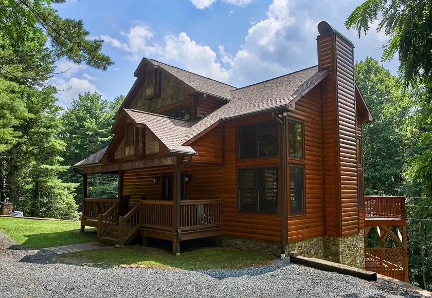 DILLARD CABINE! 2BR / 2BA, HOT TUB, GREAT LOCATION - Image 1