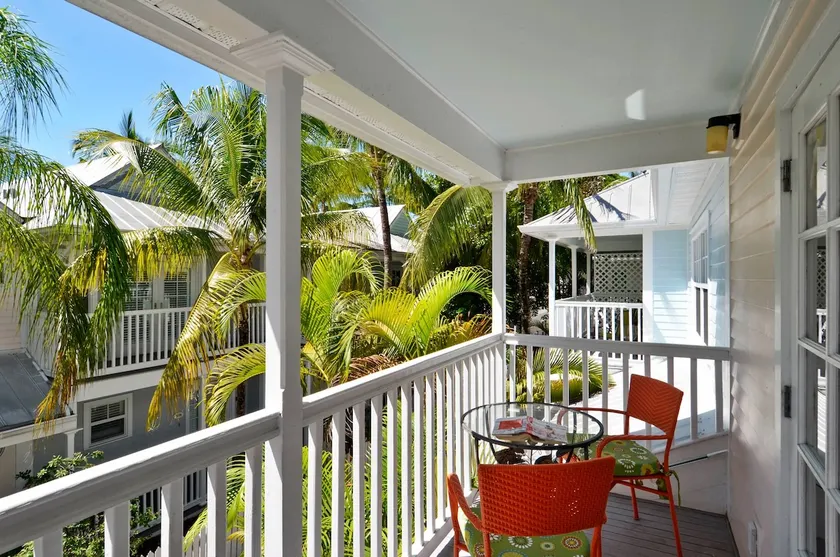 Breezy Bungalow by AvantStay - Image 1