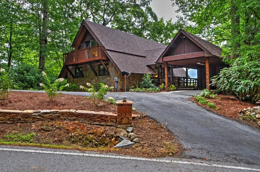 Sky Valley Home w / Atemberaubende Aussicht - 1 Mi zum Resort - Image 1