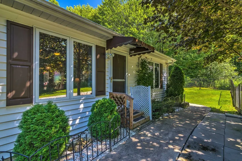 Appartement Serene Orchard Park avec grande cour et patio - Image 1
