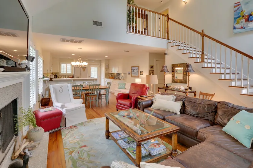 Bright St. Simons Island House - Gehen Sie zum Strand! - Image 1
