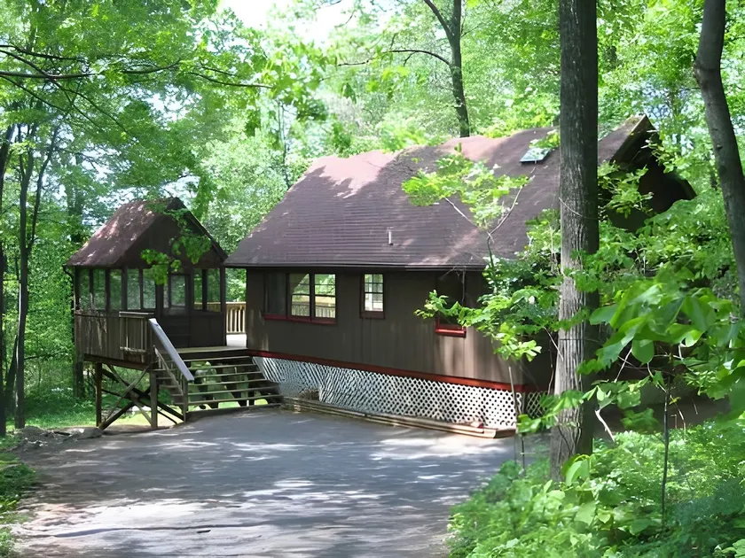 Hot Tub Heaven Cabin #6 - Image 1