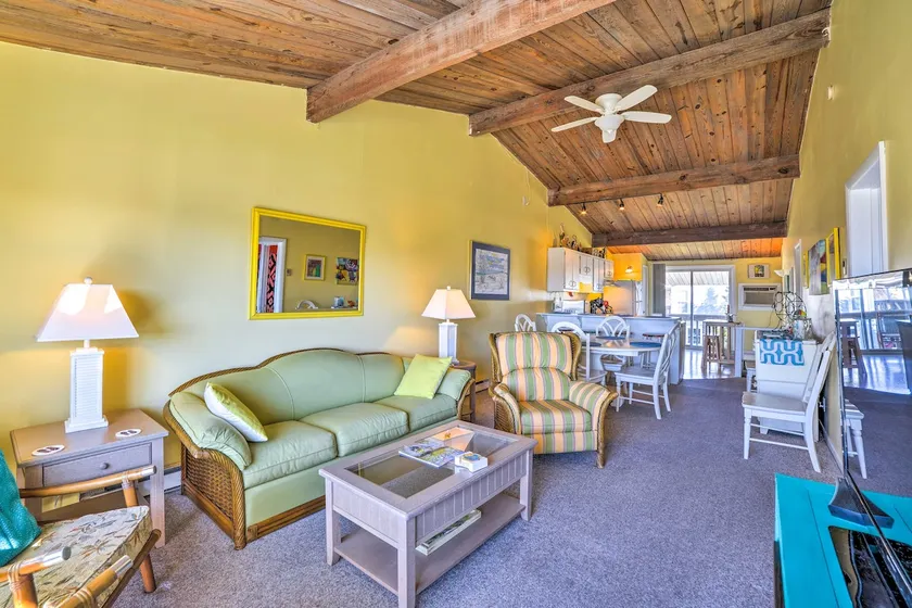 Coastal Atlantic Beach Duplex < 1 Mi to Boardwalk! - Image 1