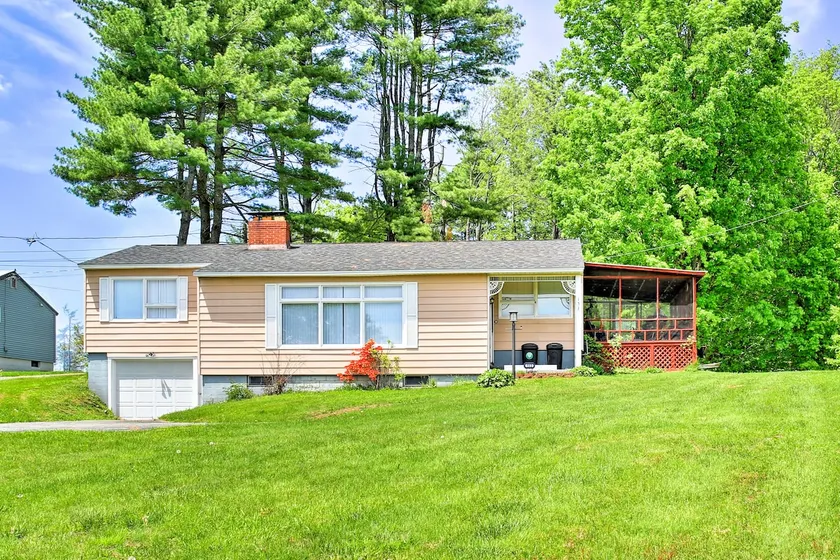Mayfield Home w/ Private Dock on Lake Sacandaga! - Image 1