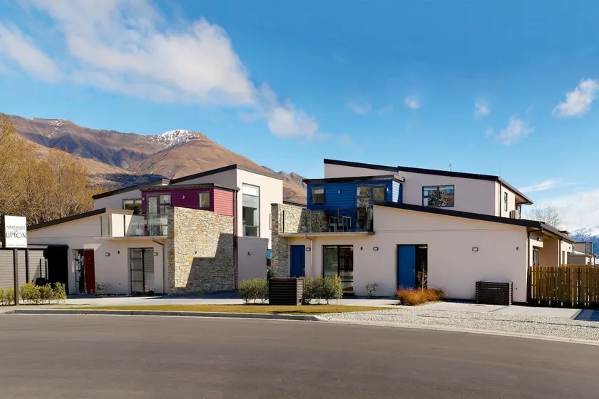 Apartments on Upton - Image 1