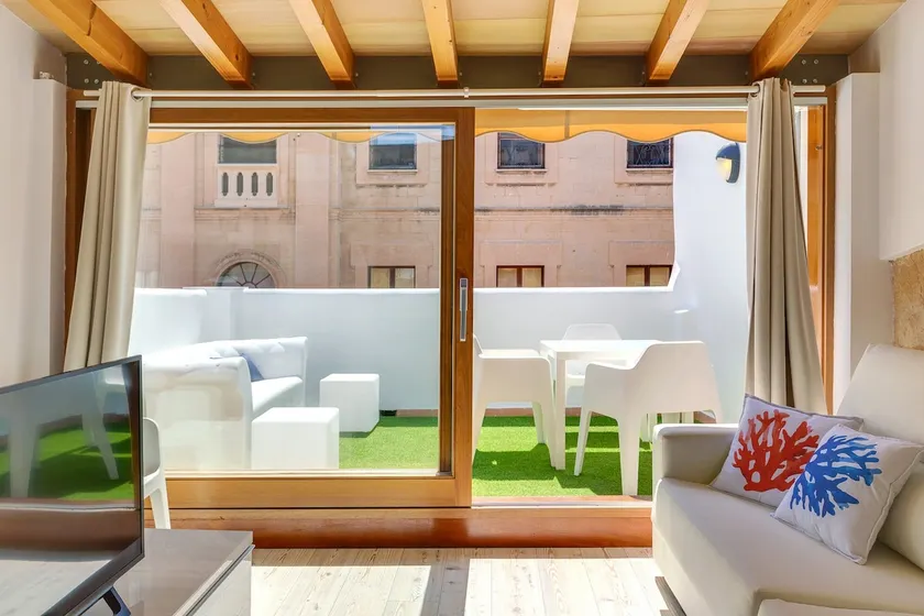 URBAN SUITES 4 PALMA PENTHOUSE TI/75 - Image 1