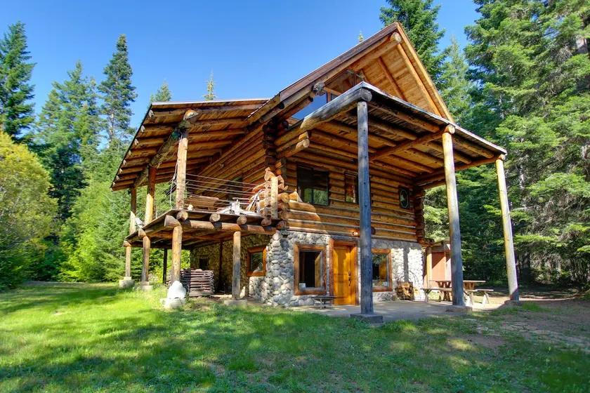 Cozy Easton Cabin w/ Wenatchee Nat'l Forest Views! - Image 1