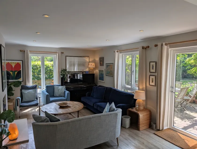 Luxury Lewes house with *stunning views* and private south facing garden - Image 1