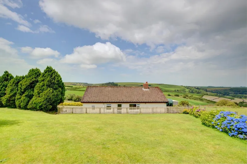 3 Bed in Llandysul oc-was200 - Image 1