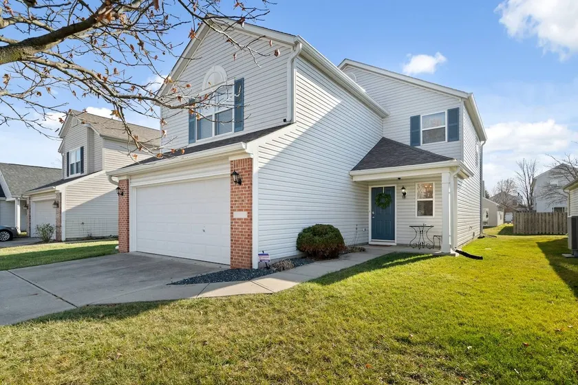 4 Bed, 2.5 Bath/Peloton/2 Car garage/Gas Grill - Image 1