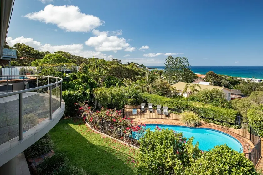 56 Becker Road - Image 1
