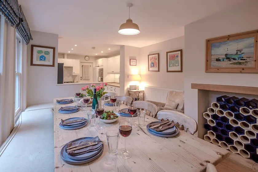 18 Hartington Road, Aldeburgh - Image 1