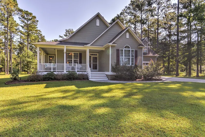 Oriental House on 1 Acre w/ Wraparound Porch! - Image 1